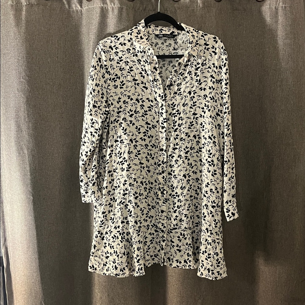 Zara White Mini Dress with Navy Floral Print